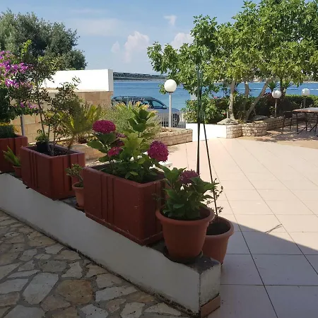 Baumgartner- Paradise Punta Apartment Solta Island
